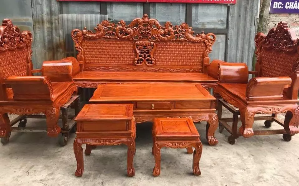 Bộ bàn ghế hoàng gia gỗ Hương tự nhiên